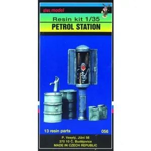 Tankstelle - 1:35e - Plus Model pas cher
