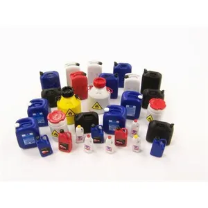 Plus-Model Plastic Cans - 1:35e - Plus Model pas cher