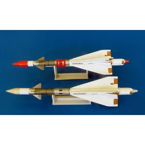 Missile R-40r - 1:48e - Plus Model pas cher