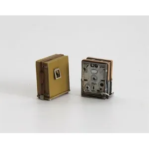 Deutsche Fungstation Mit Accu Wwii - 1:35e - Plus Model pas cher