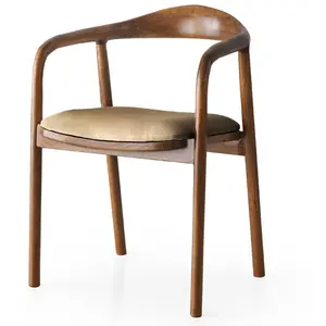 HANAH HOME Chaise en bois et velours Bear pas cher