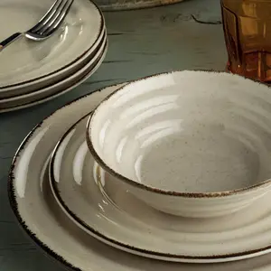 Hermia Service De Table En Porcelaine Fred 24 Pièces pas cher