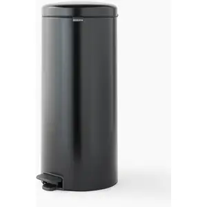 Comparateur de prix : Poubelle manuelle BRABANTIA à pédale NewIcon 30L Matt Black Silent