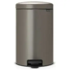 Comparateur de prix : Brabantia - Poubelle à pédale Newicon 20 l platinum Code D