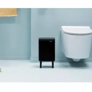 Poubelle de salle de bains 4 L compacte en acier, noir mat, Brabantia Bo Waste Bin