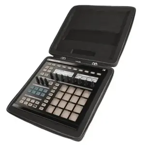 Comparateur de prix : UDG Creator U8411BL NI Maschine MK2 Hardcase Noir