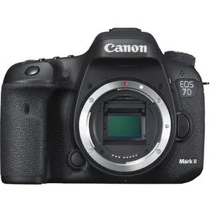 Reflex Canon EOS 7D Mark II Boîtier Nu + Adaptateur Wi-Fi Canon W-E1 pas cher