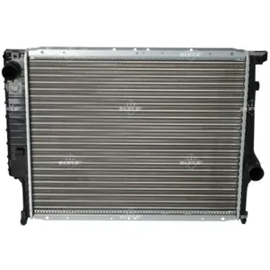 NRF B.V. Radiateur moteur pour BMW: Série 7, Série 5, Série 3 (Ref: 509558A) pas cher