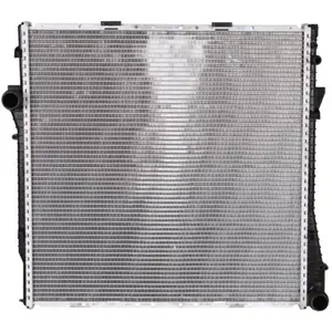 NRF B.V. Radiateur moteur pour BMW: X5 (Ref: 55328) pas cher