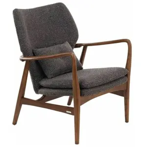 Fauteuil gris Peggy - Pols PottenVendu parmade-in-design