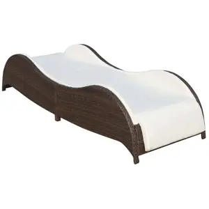 vidaXL Chaise longue avec coussin Résine tressée Marron pas cher