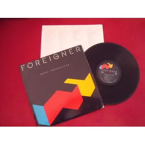 Comparateur de prix : Music On Vinyl Agent provocateur