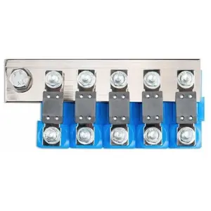 Comparateur de prix : Peigne de connexion pour 5 Portes-fusible modulaire pour fusibles mega Victron
