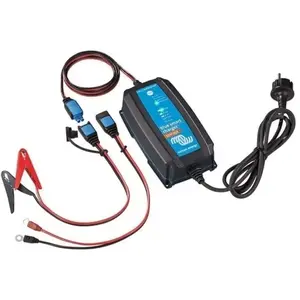 VICTRON Chargeur Blue Smart IP65 - 12V - 15A avec DC Connector pas cher