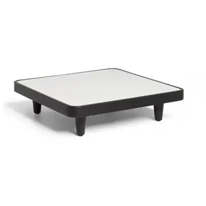 Table basse de jardin grise beige Paletti - Fatboy