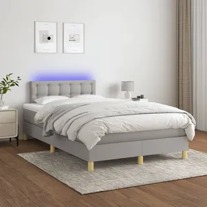 vidaXL Sommier à lattes de lit matelas LED Gris clair 120x200 cm Tissu pas cher