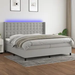 vidaXL Sommier à lattes de lit matelas LED Gris clair 200x200 cm Tissu pas cher