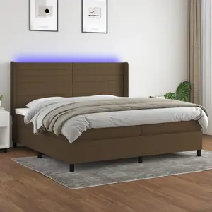 vidaXL Sommier à lattes de lit matelas et LED Marron foncé 200x200 cm pas cher
