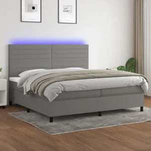 vidaXL Sommier à lattes de lit et matelas et LED Gris foncé 200x200 cm pas cher