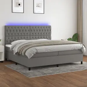 vidaXL Sommier à lattes de lit et matelas et LED Gris foncé 200x200 cm pas cher
