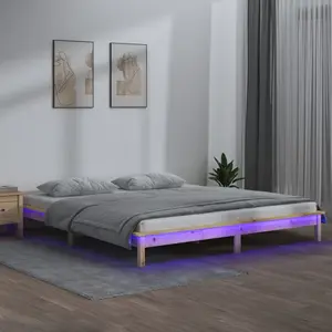 vidaXL Cadre de lit à LED 200x200 cm bois massif pas cher