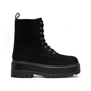 Calvin Klein Jeans pour femme. YW0YW01554 Bottines en cuir noir de style militaire (38), 1 à 3 cm, Lacets, Casuel