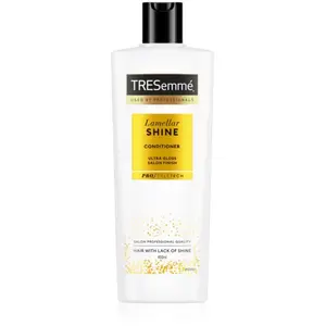 TRESemmé Lamellar Shine après-shampoing éclaircissant pour des cheveux... pas cher