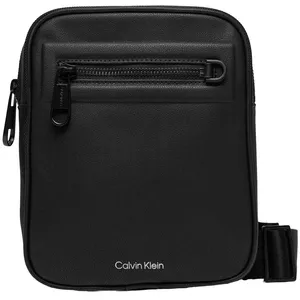 Comparateur de prix : Calvin Klein Sac à bandoulière noir avec contras élégant