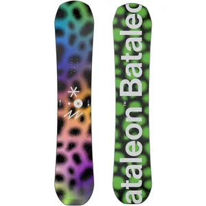 Bataleon Fun.Kink 2025 Snowboard à motifs 151 pas cher
