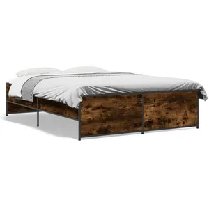 vidaXL Cadre de lit chêne fumé 120x200 cm bois d'ingénierie et métal pas cher