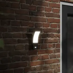 Comparateur de prix : vidaXL Appliques murales LED d'extérieur avec capteurs 2 pcs noir