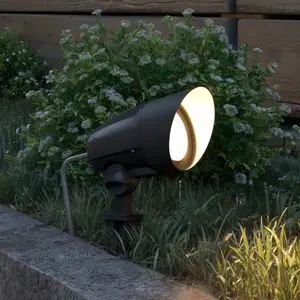 Spot sur piquet Philips Cylr, noir, à brancher, IP44, GU10 pas cher