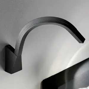 Linea Light Applique LED Snake avec bras flexibleVendu parluminaire
