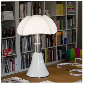 Comparateur de prix : Martinelli Luce Gae Aulenti Pipistrello Medium Lampe Dimmer Led Pied Télescopique H50-62cm
