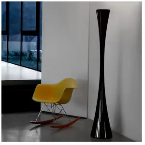 Comparateur de prix : Martinelli Luce Biconica lampe sur pied LED 180 cm noir