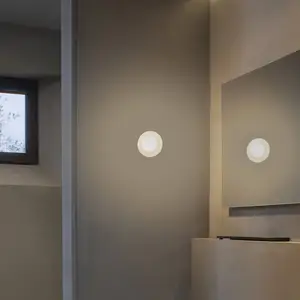 Karman Agua applique LED, IP44, verre givré pas cher