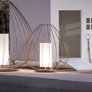 Karman Cell - lampe de sol cage, Ø 57 cm, bronzeVendu parluminaire