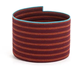 Corbeille ronde en polyolefin rouge 40x30cm South - Magis pas cher