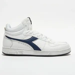 Diadora - Baskets en Cuir Magic Icona blanc/noir T.41 pas cher