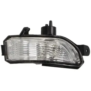 Feu clignotant MAGNETI MARELLI 182200604400, droite