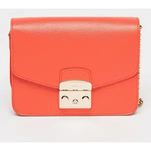 Furla - Sac bandoulière en Cuir Metropolis S rouge 21x16x8 cm T.U
