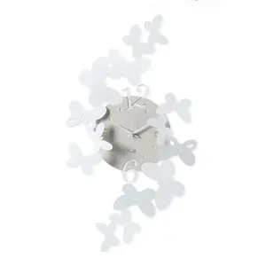 Arti & Mestieri Arts et métiers Cod. 3220 C26 Horloge Papillon Blanc, métal 32 x 56h pas cher