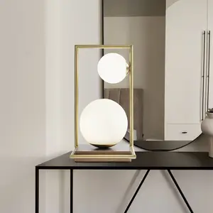 miloox by Sforzin Lampe à poser Buble dorée/opale, abat-jour droite pas cher