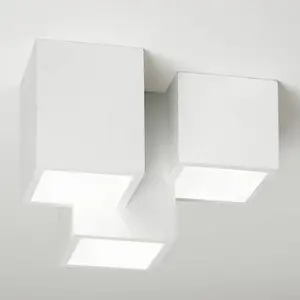 TECNICO by Sforzin Plafonnier Heraea avec trois carrés en plâtre pas cher