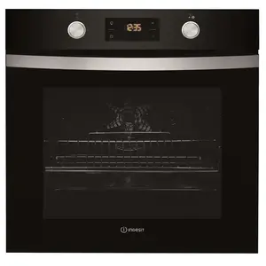 Four multifonction pyrolyse INDESIT IFW3844JPBL pas cher