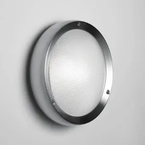 Comparateur de prix : Artemide Niki applique extérieur acier inox satiné
