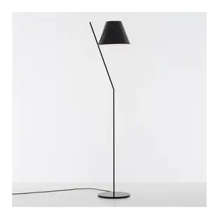 Comparateur de prix : Artemide La Petite lampadaire designer, noir