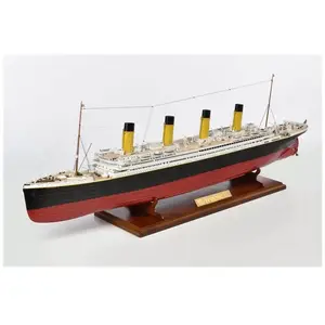 Comparateur de prix : Amati Maquette bateau en bois : RMS Titanic 1912