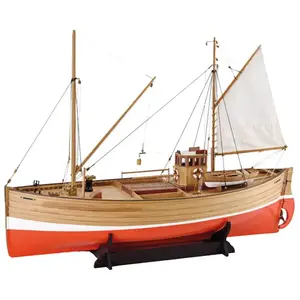 Comparateur de prix : Amati Maquette bateau en bois : Bateau de pêche Ecossais Fifie