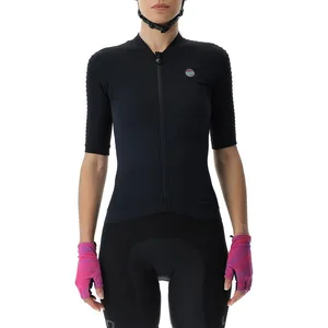 UYN O102665 Biking AIRWING Ow Short_SL. T-Shirt Women's Noir Noir XS pas cher